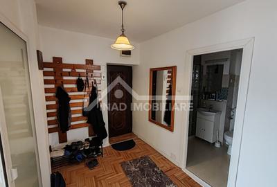 Apartament cu 2 camere decomandate situat pe Strada Nicolae Titulescu - 5