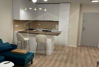 Apartament cu 3 camere semidecomandat, mobilat în Zorilor
