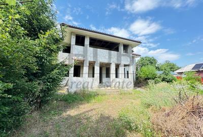 Casă cu teren de vânzare -Sascut - 7