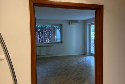 Duplex 3 camere si curte//156mp utili//curte//renovat complet//Nordului - 19