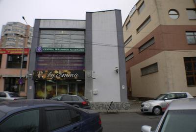 Birou, 240 mp în Central