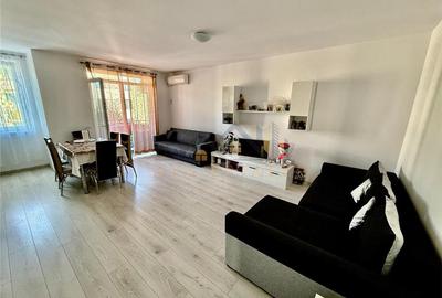 Apartament cu 3 camere semidecomandat, mobilat în Dumbrăvița
