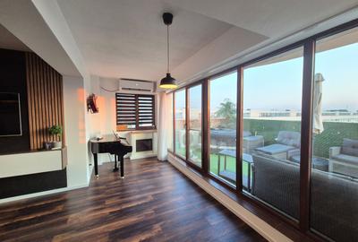 Penthouse 104,97 mp + 192,81 mp terase - piata Sudului - 11