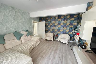 Apartament cu 2 camere decomandat, mobilat în Tractorul