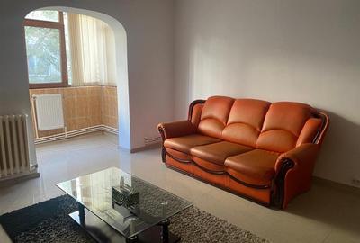 Apartament cu 2 camere semidecomandat în Dacia