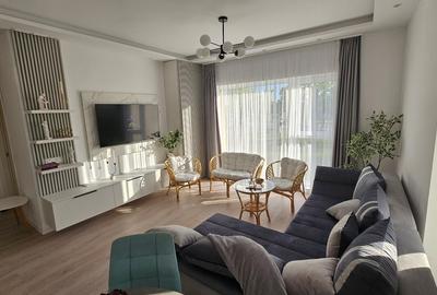 Apartament 2 cam., lux , nou, de inchiriat. - 2