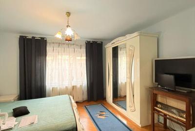 Vilă Spațioasă cu 5 Camere - 360.000 euro- Zona Girocului - 7