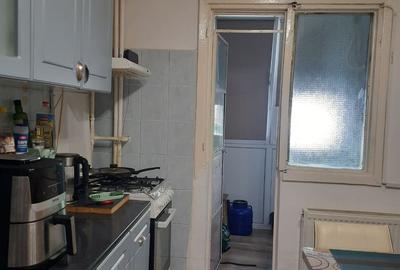 Apartament 4 camere-Aparatorii Patriei-Centrala proprie - 2
