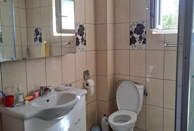 Casa-Vila ultrafinisata in regim D+P+E cu toate utilitatile cu 900 mp,teren - 15