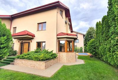 Casă individuală cu 10 camere în Pipera