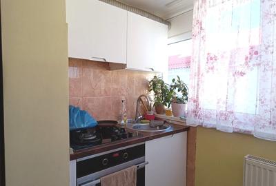 Apartament 3 camere 70mp Stadion +garaj sub bloc mobilat utilat - 9