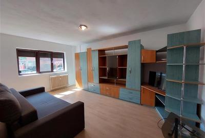 Apartament amenajat, Micalaca, zona 300 - 1