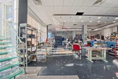 Showroom de vanzare, Calea Romanului - Bacau - 1