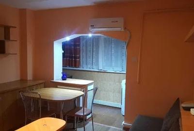 Apartament 2 camere, DECOMANDAT, zona Moara de Foc - 2