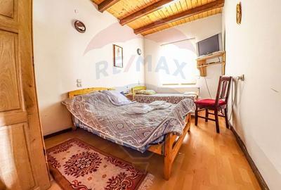 Vila / Pensiune cu 20 camere de vânzare în Câmpulung Moldovenesc, SV - 8