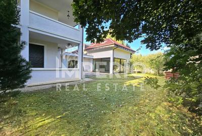 Casa individuala in Piata 14 Iulie cu 5 dormitoare, garaj dublu si piscina! - 1