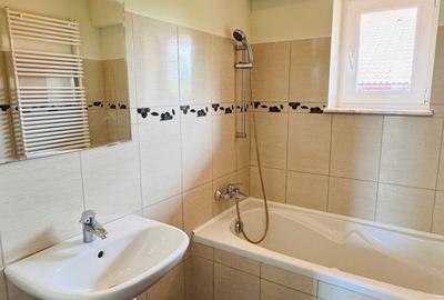 Vila Individuala Laguna Albastra | Bucatarie complet mobilata | Teren 600mp - 26