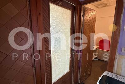 Apartament spatios, complet renovabil, zona Granicerilor - 8