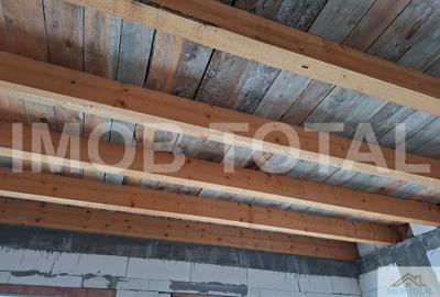 Casa P+1, la rosu, Bradu , 7 km de pitesti - 7