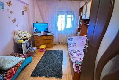 Apartament 3 camere, 72mp, zona Est - Brailei, etaj 4 cu acoperis - 9