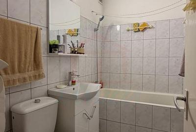 Apartament 2 camere de vânzare, 49 mp, Galati, Țiglina 2, etaj 3/4 - 3