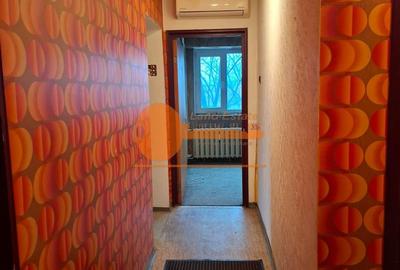 Apartament cu 3 camere in zona Ion Mihalache-Clucerului - 9