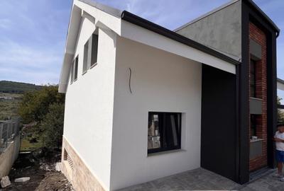 Casă Individuală, 215mp utili si 500mp teren, in Chinteni, zona Profi - 3