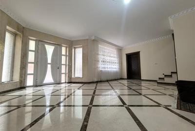 Casă individuală cu 6 camere în Ultracentral