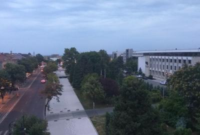 SPATIU COMERCIAL  Clădire  Centrala Lângă Primăria Constanta   Bulevardul Tomis - 8