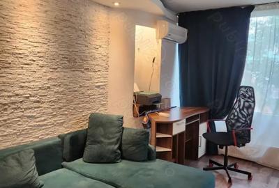 Apusului - P-ta Gorjului | 3 Camere | 1/4 | Posibilitate Centrala | Metrou - 2