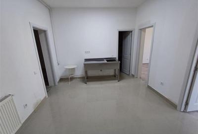 Casa 3 camere, curte individuala, zona Stefan cel Mare - 12