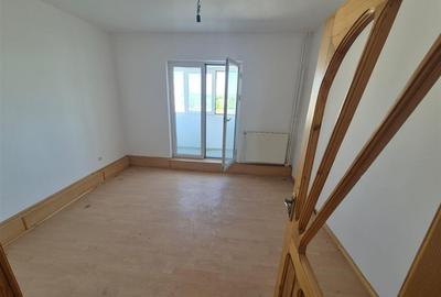 LIBER! 4 camere transformat in 3 camere, bloc cu lift, decomandat, Bariera - 3