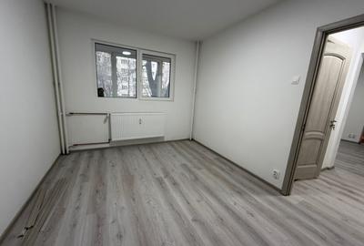 Apartament cu 2 camere semidecomandat în Dristor