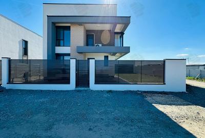 Casă cu 5 camere în Berceni