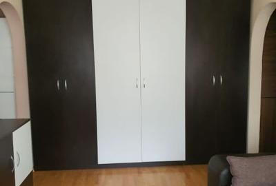 De vanzare apartament cu 2 camere etaj 1, Micro 38, 57.000 euro - 2