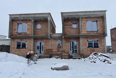 1/2 Duplex Sacalaz P+E,4Camere,2 Bai,Proiect Modern - 1