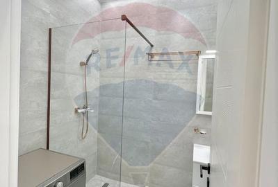 Apartament lux cu 4 camere de închiriat în Mamaia Lake On - 9