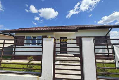 Casa 3 camere | 70 mp utili | Teren 375 mp | 2 min de STV - 2