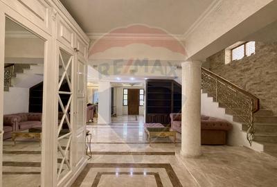 Vila / Casa de lux de vanzare  1000mp teren Str. Primaverii Constanta - 5