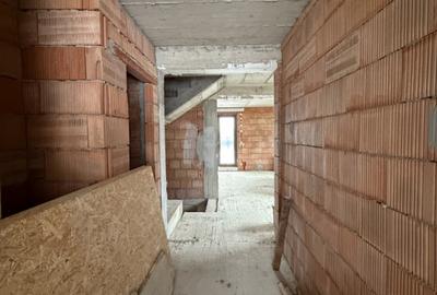 Unitate duplex de vanzare 200mp si teren 350m in Apahida Str.Tudor Vladimirescu - 18