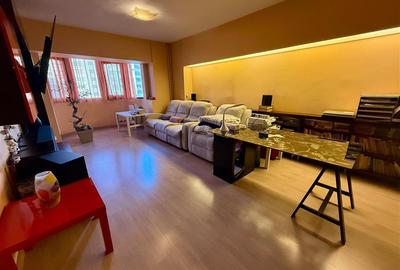 Apartament cu 4 camere decomandat în Semicentral