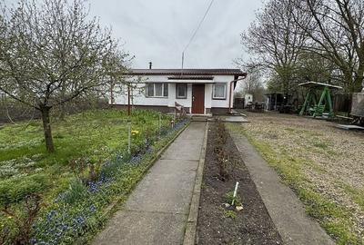 Casa 2 camere | Vucova | 1449 mp teren - 1