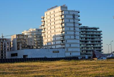 Apartament 2 Camere Marina Towers Blocul Vedetelor Vedere Frontală Mare si Lac - 18