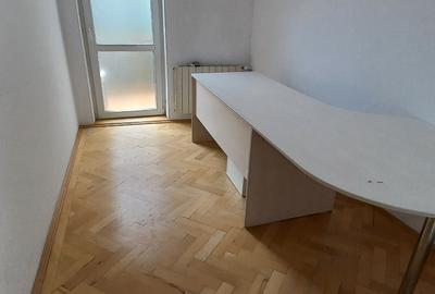 Vanzare vila p+2, birouri sau clinica, 9 camere,   Dorobanti (liceu Caragiale) - 14