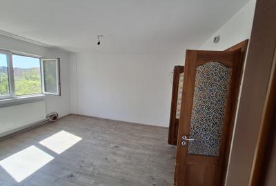 !!! Oferta ..2 Camere la pret de 1 camera...53.900 euro - 4