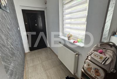 Apartament modern 3 camere 2 balcoane DECOMANDAT 63mpu BRANA SELIMBAR - 10
