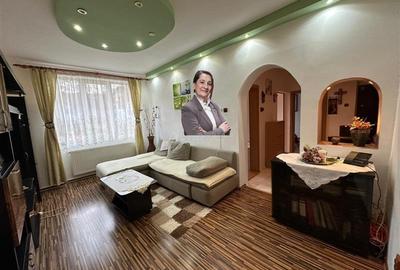 Apartament cu 2 camere decomandat în Marginea