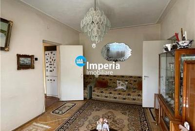 Apartament 3 camere semidecomandat, 67 mp, Podu Ros - Cotnari !