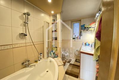 Casa de vanzare in Sibiu, 240 mp utili + 2 garaje, zona Sura Mare - 9