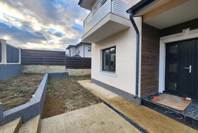 CASA 4 CAMERE, 2 BAI, 440 MP TEREN, MIROSLAVA - 18